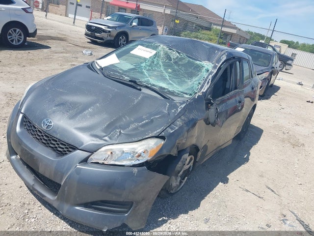 45245090 :رقم المزاد ، 2T1KU4EE4AC525935 vin ، 2010 Toyota Matrix مزاد بيع
