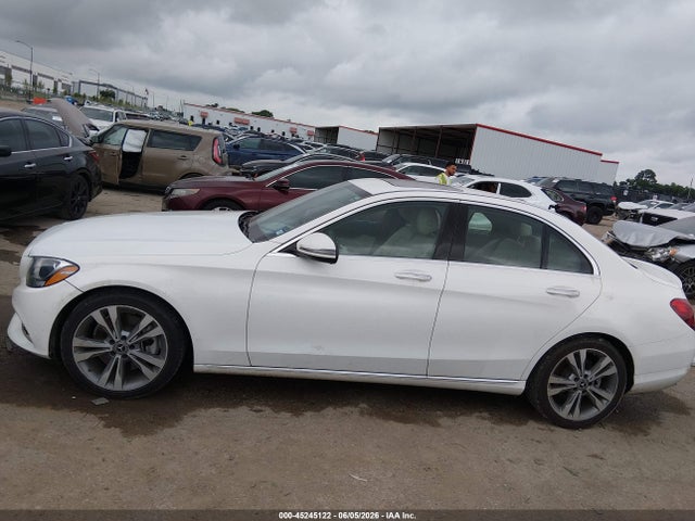45245122 :رقم المزاد ، 55SWF4JB7JU241054 vin ، 2018 Mercedes-benz C 300 مزاد بيع