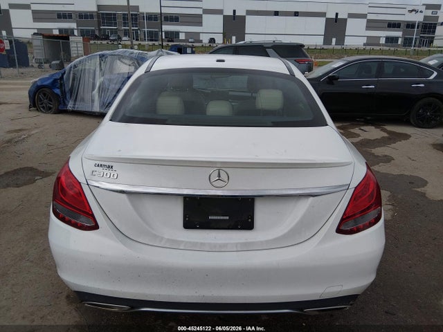 45245122 :رقم المزاد ، 55SWF4JB7JU241054 vin ، 2018 Mercedes-benz C 300 مزاد بيع