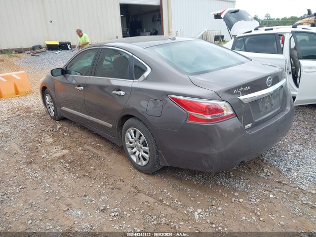 Nissan Altima 2.5 S 2015 1N4AL3AP1FN863755 Image 3