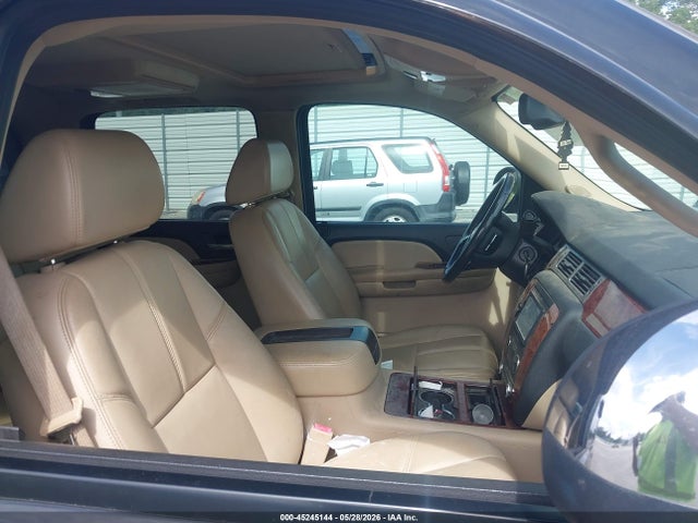 45245144 :رقم المزاد ، 3GNEC12008G127622 vin ، 2008 Chevrolet Avalanche 1500 Ltz مزاد بيع