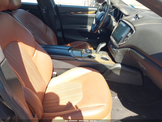 2019 Maserati Ghibli S Q4 Granlusso მანქანა იყიდება აუქციონზე, vin: ZAM57YTL2K1322069, აუქციონის ნომერი: 45245240