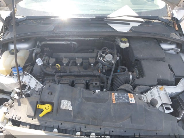 1FADP3J25HL264734 Ford Focus Titanium