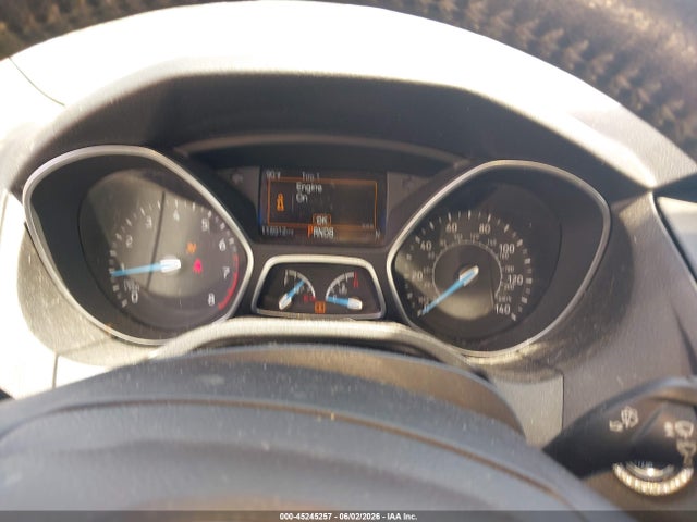 1FADP3J25HL264734 Ford Focus Titanium