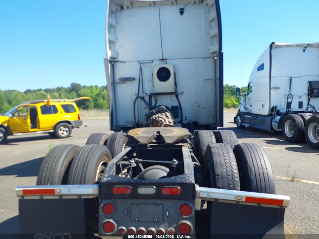 Продажа на аукционе авто 2020 Peterbilt 579, vin: 1XPBDP9X8LD687410, номер лота: 45245259