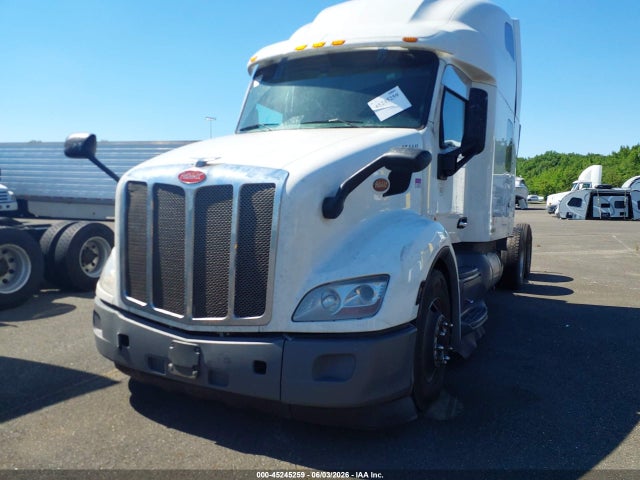 Продажа на аукционе авто 2020 Peterbilt 579, vin: 1XPBDP9X8LD687410, номер лота: 45245259