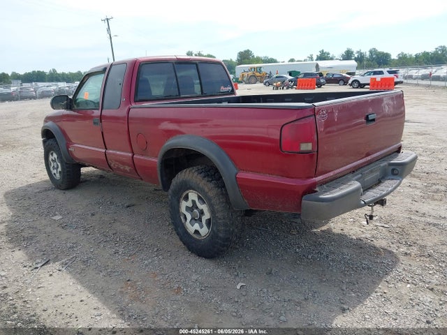 Продажа на аукционе авто 2001 Chevrolet S-10 Ls, vin: 1GCCT19W718240182, номер лота: 45245261