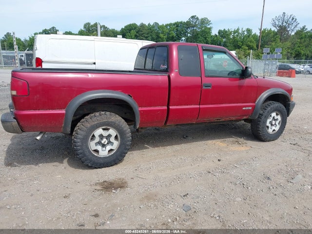 Продажа на аукционе авто 2001 Chevrolet S-10 Ls, vin: 1GCCT19W718240182, номер лота: 45245261