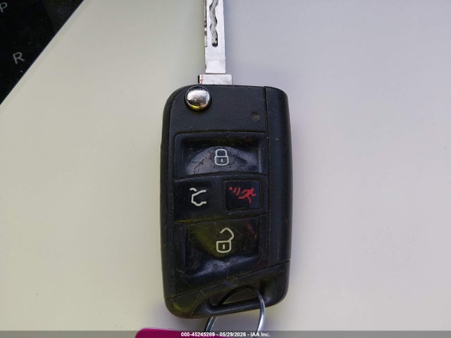 Продаж на аукціоні авто 2019 Volkswagen Jetta 1.4t R-line/1.4t S/1.4t Se, vin: 3VWCB7BU4KM179480, номер лоту: 45245289