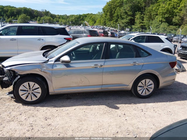 Продаж на аукціоні авто 2019 Volkswagen Jetta 1.4t R-line/1.4t S/1.4t Se, vin: 3VWCB7BU4KM179480, номер лоту: 45245289