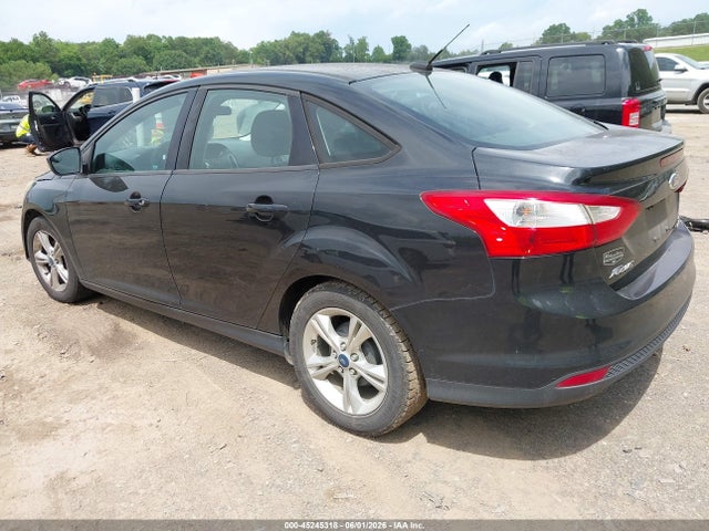 45245318 :رقم المزاد ، 1FADP3F26DL121147 vin ، 2013 Ford Focus Se مزاد بيع