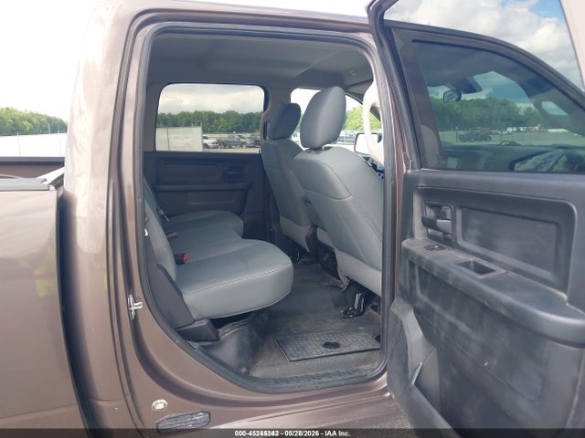 Aukcja sprzedaży 2018 Ram 1500 Tradesman  4x4 5'7 Box, vin: 1C6RR7KG1JS300465, numer aukcji: 45245342