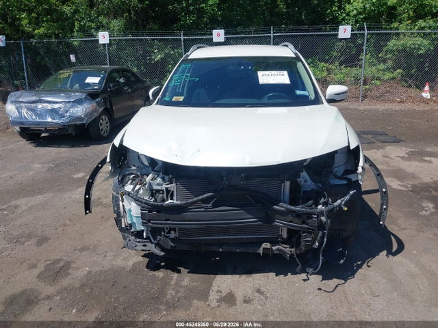 2018 Nissan Rogue Sv მანქანა იყიდება აუქციონზე, vin: 5N1AT2MT1JC755018, აუქციონის ნომერი: 45245350