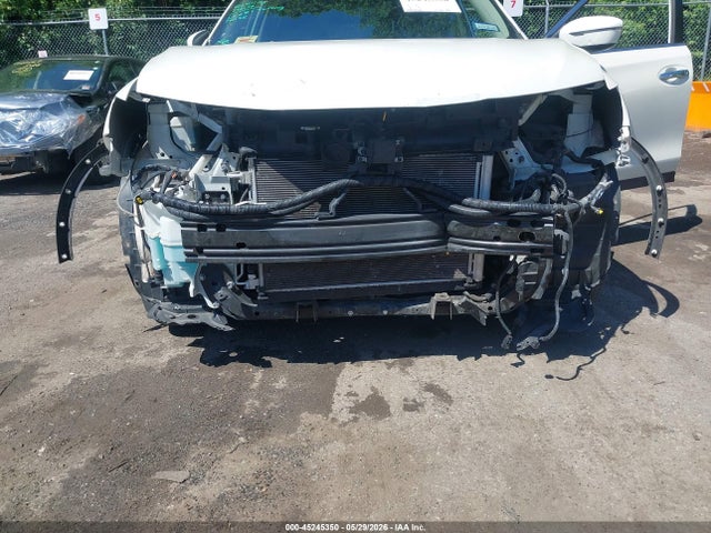2018 Nissan Rogue Sv მანქანა იყიდება აუქციონზე, vin: 5N1AT2MT1JC755018, აუქციონის ნომერი: 45245350