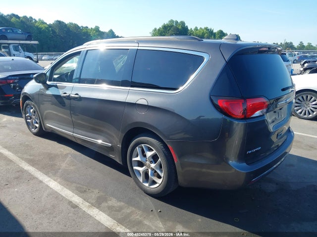 Продажа на аукционе авто 2017 Chrysler Pacifica Touring-l, vin: 2C4RC1BG2HR816384, номер лота: 45245375