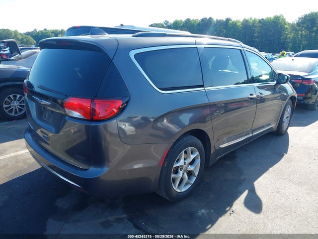 Продажа на аукционе авто 2017 Chrysler Pacifica Touring-l, vin: 2C4RC1BG2HR816384, номер лота: 45245375