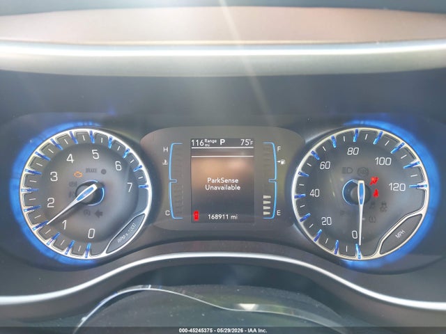 Продажа на аукционе авто 2017 Chrysler Pacifica Touring-l, vin: 2C4RC1BG2HR816384, номер лота: 45245375