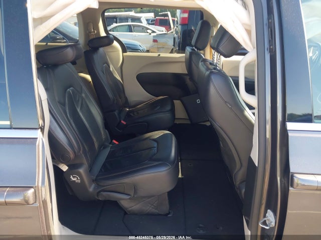 Продажа на аукционе авто 2017 Chrysler Pacifica Touring-l, vin: 2C4RC1BG2HR816384, номер лота: 45245375
