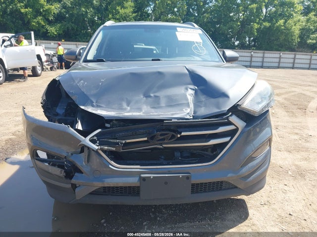 Продажа на аукционе авто 2017 Hyundai Tucson Se, vin: KM8J33A42HU462087, номер лота: 45245408