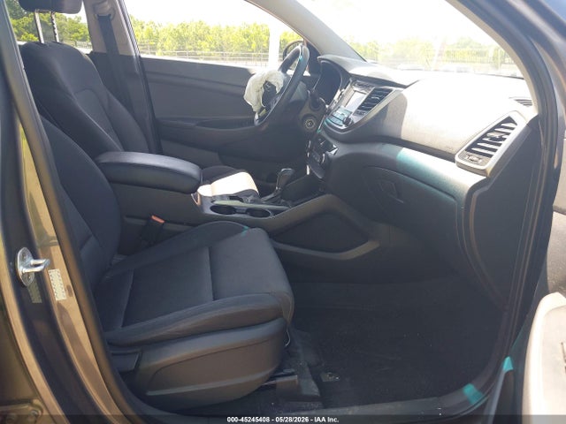 Продажа на аукционе авто 2017 Hyundai Tucson Se, vin: KM8J33A42HU462087, номер лота: 45245408