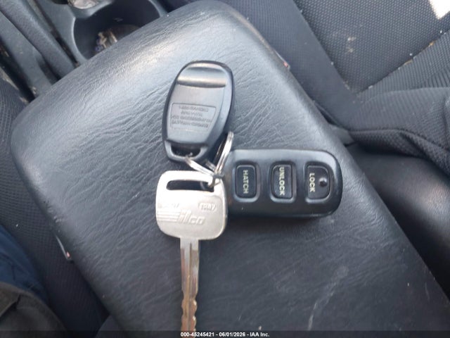 2003 Pontiac Vibe მანქანა იყიდება აუქციონზე, vin: 5Y2SM62813Z449612, აუქციონის ნომერი: 45245421
