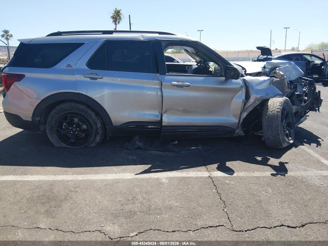 Ford Explorer Timberline 2022 1FMSK8JH0NGB67975 Image 13
