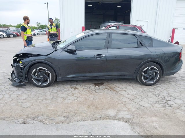 45245537 :رقم المزاد ، 3KPFU4DE6SE128913 vin ، 2025 Kia K4 Ex مزاد بيع