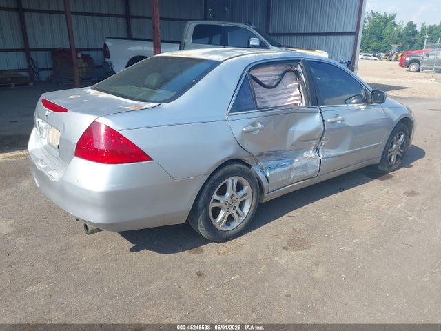45245538 :رقم المزاد ، 1HGCM56366A114072 vin ، 2006 Honda Accord 2.4 Se مزاد بيع