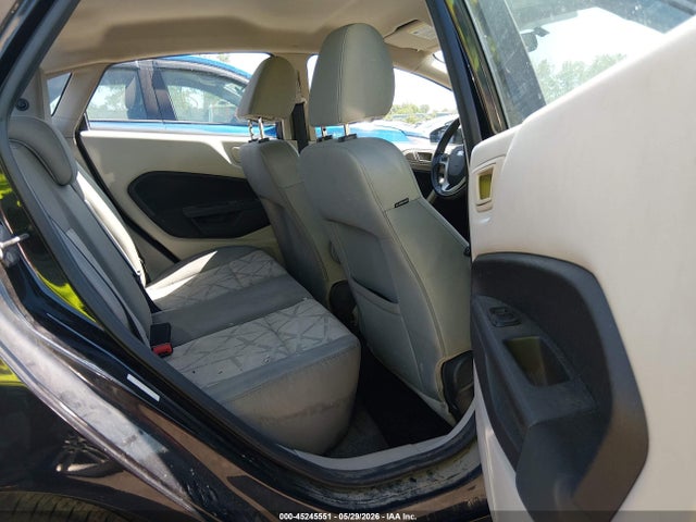 45245551 :رقم المزاد ، 3FADP4BJ1DM224834 vin ، 2013 Ford Fiesta Se مزاد بيع