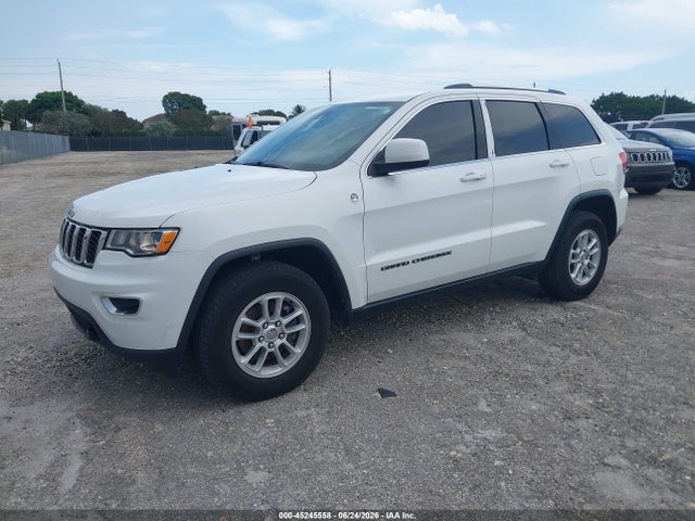 Jeep Grand Cherokee Laredo E 4x4 2019 1C4RJFAG7KC748636 Image 2