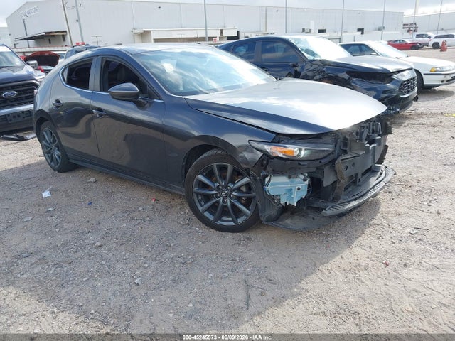 Auction sale of the 2022 Mazda Mazda3 Preferred, vin: JM1BPALL6N1504330, lot number: 45245573