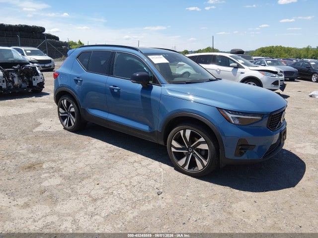 Продаж на аукціоні авто 2023 Volvo Xc40 B5 Plus Dark Theme, vin: YV4L12UW6P2989907, номер лоту: 45245589