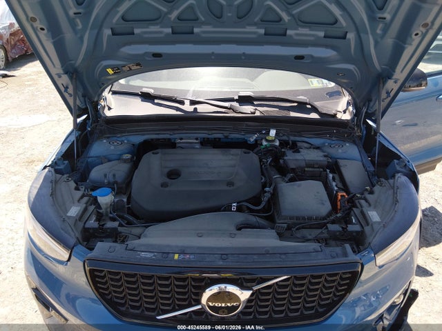 Продаж на аукціоні авто 2023 Volvo Xc40 B5 Plus Dark Theme, vin: YV4L12UW6P2989907, номер лоту: 45245589