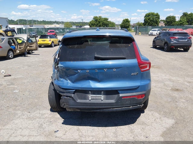 Продаж на аукціоні авто 2023 Volvo Xc40 B5 Plus Dark Theme, vin: YV4L12UW6P2989907, номер лоту: 45245589