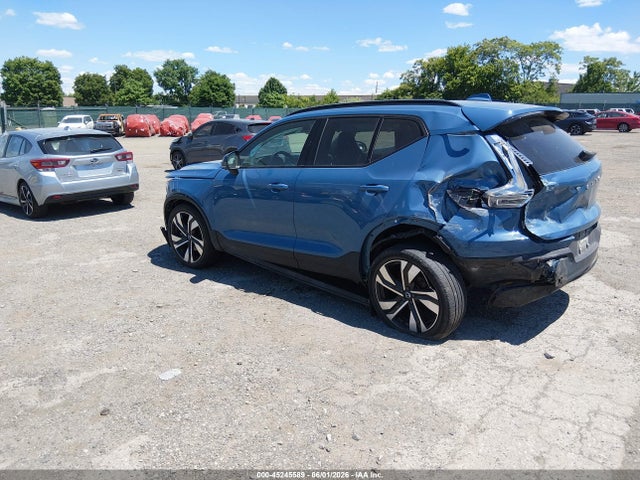 Продаж на аукціоні авто 2023 Volvo Xc40 B5 Plus Dark Theme, vin: YV4L12UW6P2989907, номер лоту: 45245589