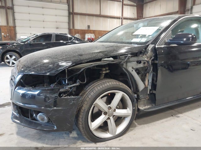 2012 Audi A4 2.0t Premium მანქანა იყიდება აუქციონზე, vin: WAUFFAFL5CN005960, აუქციონის ნომერი: 45245598