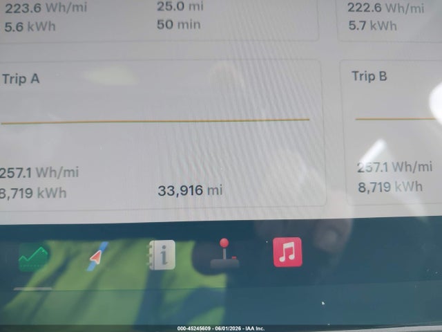 Продаж на аукціоні авто 2026 Tesla Model Y All-wheel Drive/long Range Launch Series/premium All-wheel Drive, vin: 7SAYGDEE0TA585095, номер лоту: 45245609