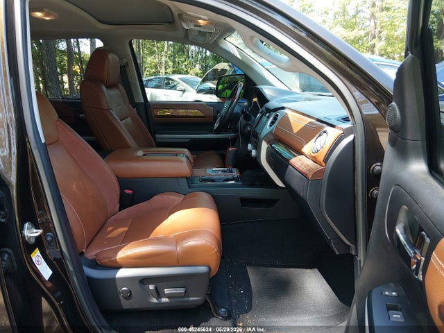 Продаж на аукціоні авто 2019 Toyota Tundra 1794 5.7l V8, vin: 5TFAY5F10KX825525, номер лоту: 45245634