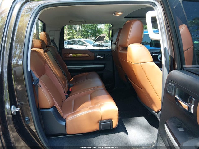 Продаж на аукціоні авто 2019 Toyota Tundra 1794 5.7l V8, vin: 5TFAY5F10KX825525, номер лоту: 45245634