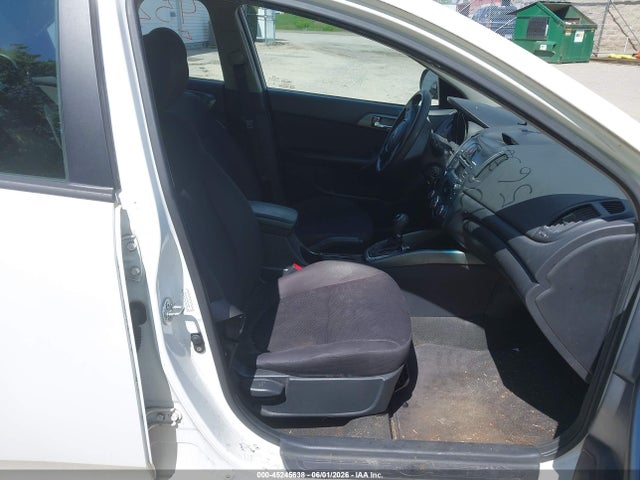 45245638 :رقم المزاد ، KNAFU4A22D5713543 vin ، 2013 Kia Forte Ex مزاد بيع