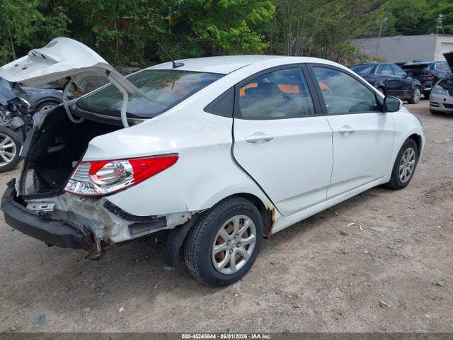 45245644 :رقم المزاد ، KMHCT4AE5DU507072 vin ، 2013 Hyundai Accent Gls مزاد بيع