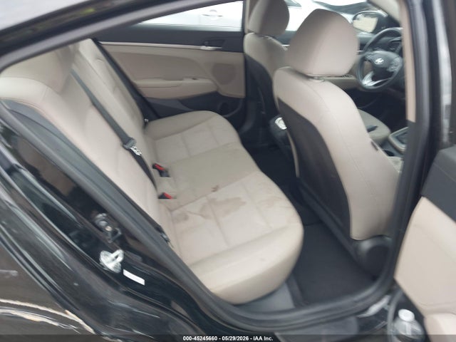 KMHD74LF8KU878545 Hyundai ELANTRA SE