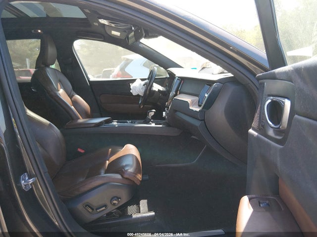 Aukcja sprzedaży 2021 Volvo Xc60 T5 Inscription, vin: YV4102RL1M1709479, numer aukcji: 45245686