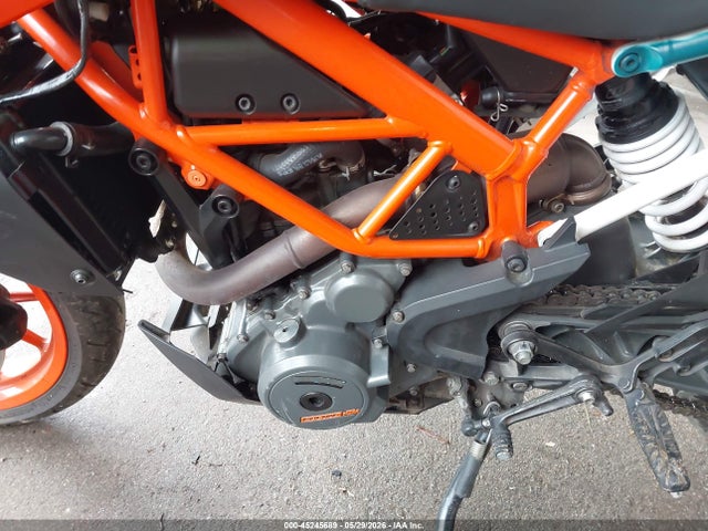 KTM 390 Duke 2019 MD2JPJ403KC202603 Image 9