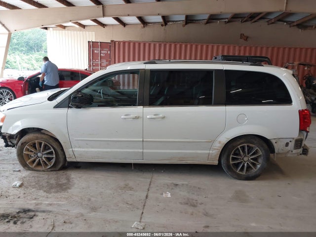 2016 Dodge Grand Caravan Sxt მანქანა იყიდება აუქციონზე, vin: 2C4RDGCG2GR220110, აუქციონის ნომერი: 45245692