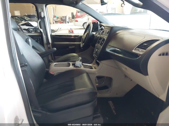 2016 Dodge Grand Caravan Sxt მანქანა იყიდება აუქციონზე, vin: 2C4RDGCG2GR220110, აუქციონის ნომერი: 45245692