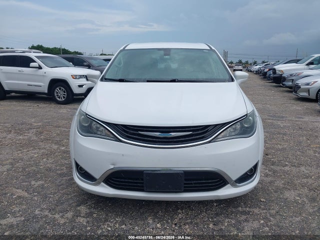 Chrysler Pacifica Hybrid Touring Plus 2018 2C4RC1H78JR338467 Image 15