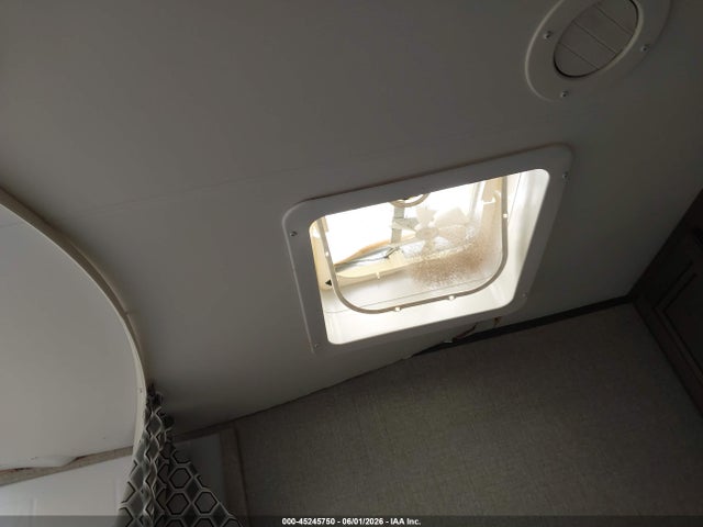 Продажа на аукционе авто 2020 Jayco Jayflight Slx, vin: 1UJBJ0BMXL1730194, номер лота: 45245750