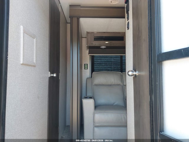 Продажа на аукционе авто 2020 Jayco Jayflight Slx, vin: 1UJBJ0BMXL1730194, номер лота: 45245750