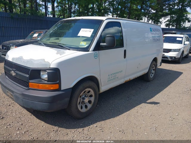 45245758 :رقم المزاد ، 1GCFG15X191101864 vin ، 2009 Chevrolet Express 1500 Work Van مزاد بيع